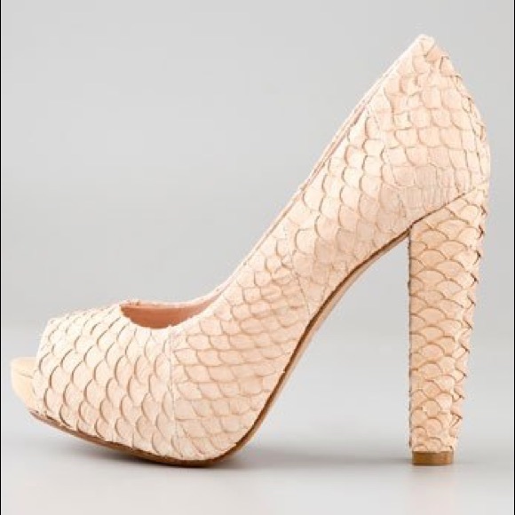House of Harlow Pearl Sand Peep Toe Heels - size 39 (9) - Picture 2 of 10